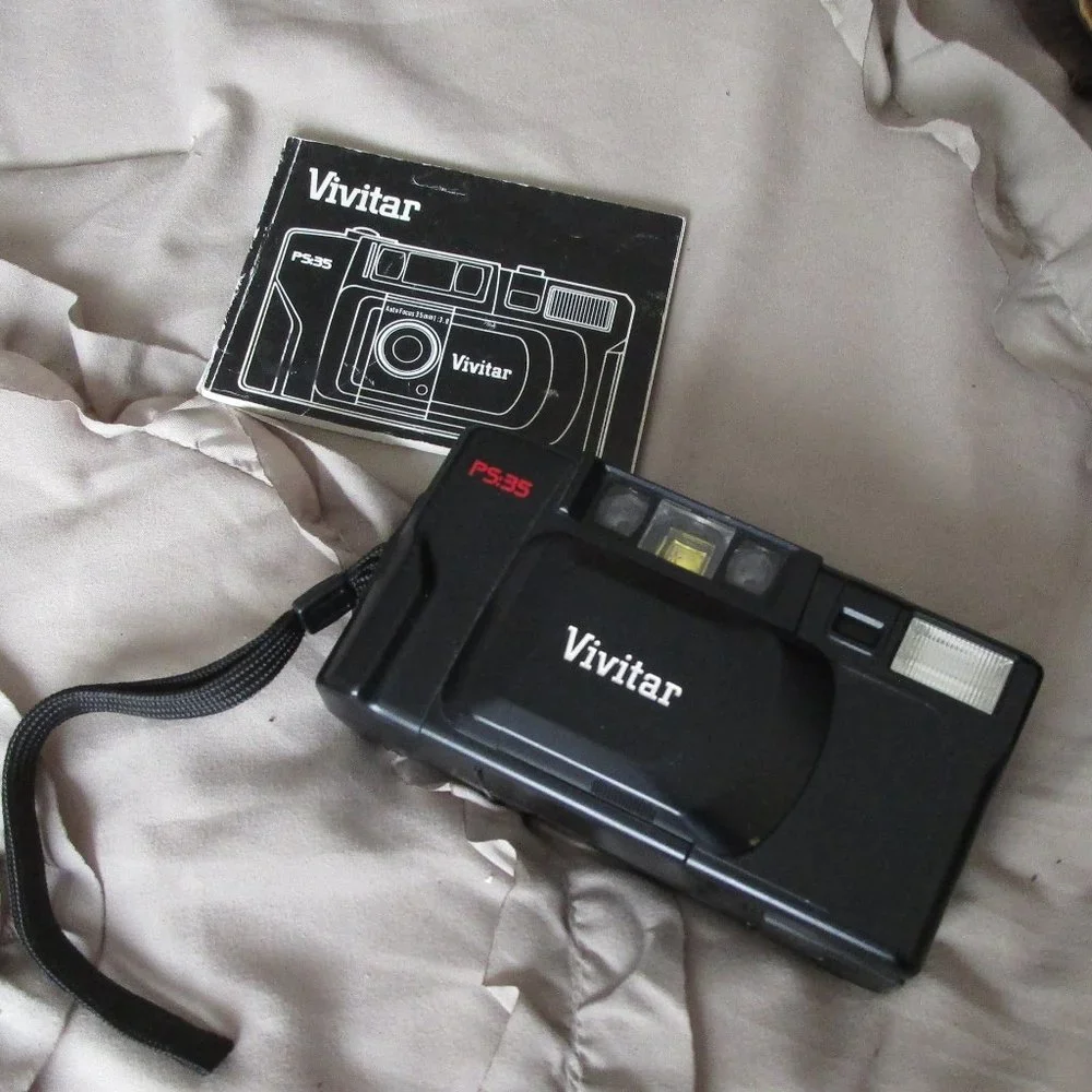 Vivitar 35mm film camera